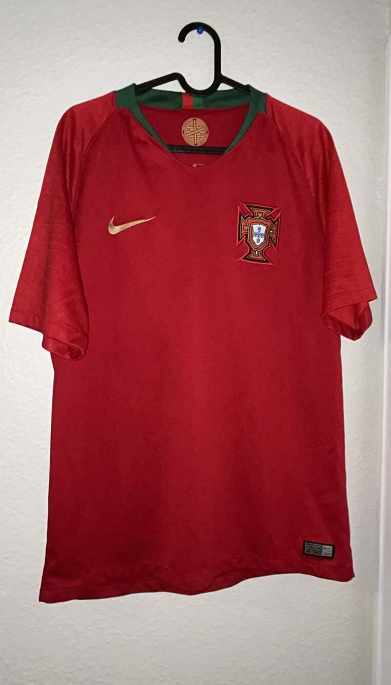 Nike Portugal 2018 Home Soccer Jersey Red